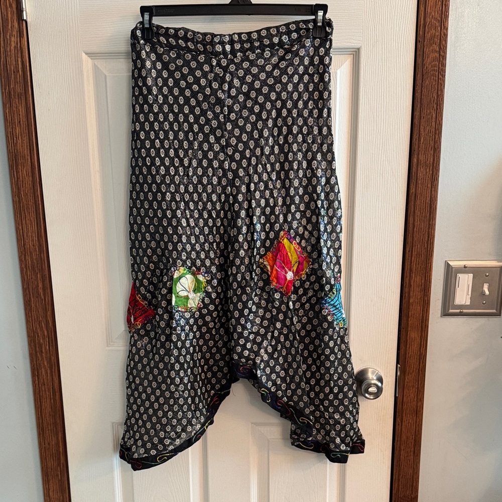 Asymmetrical Black Skirt with Vibrant Accents 100%‎ Cotton